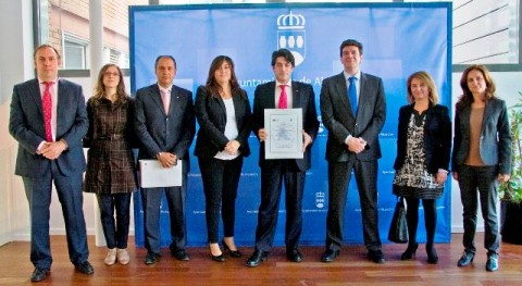 Alcorcón recibe ASPAPEL certificación “Tu Papel 21”