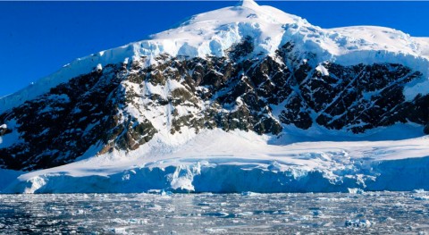 Microplásticos agua dulce Antártida: estudio reciente muestra presencia