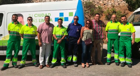 5 equipos baldeo limpiarán diariamente contenedores e islas ecológicas Fuengirola