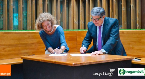 Reciclators: Profesores y alumnos cuidan planeta recogida y reciclaje móviles