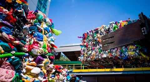 Veolia apuesta reciclaje plásticos