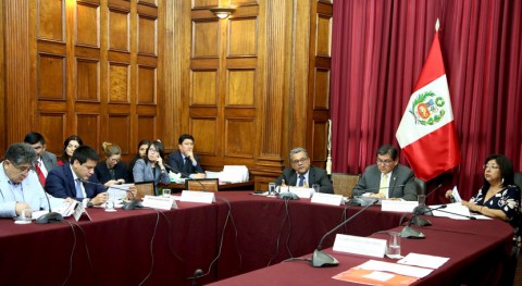Perú ejecuta recomendaciones OCDE gestión y manejo residuos