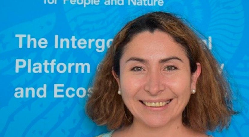 Ecovidrio reconoce Ana María Hernández Salgar como "Personalidad Ambiental" 2022
