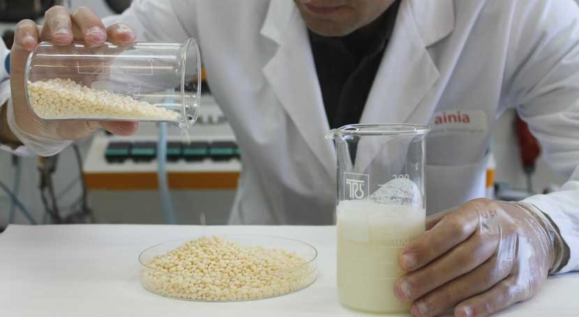 bioplástico partir suero lácteo excedente industria quesera ya es realidad