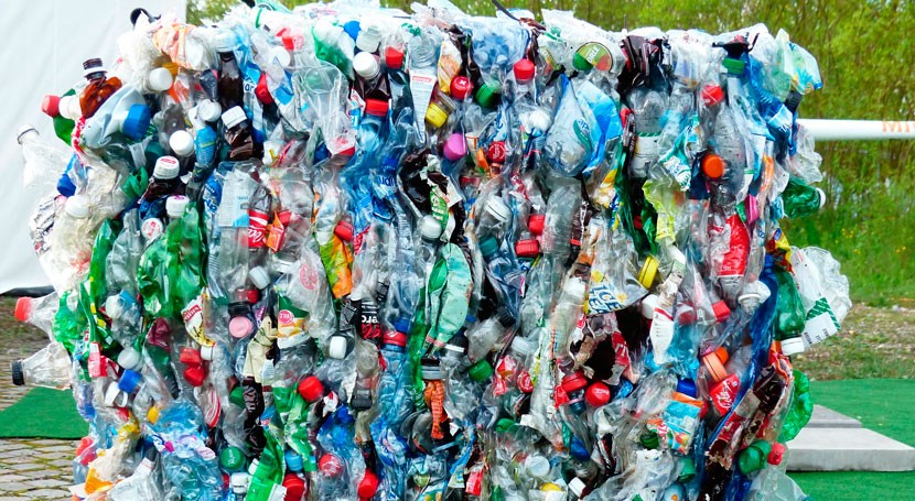 Fracasa sistema gestión residuos: España apenas recupera 25% envases plásticos