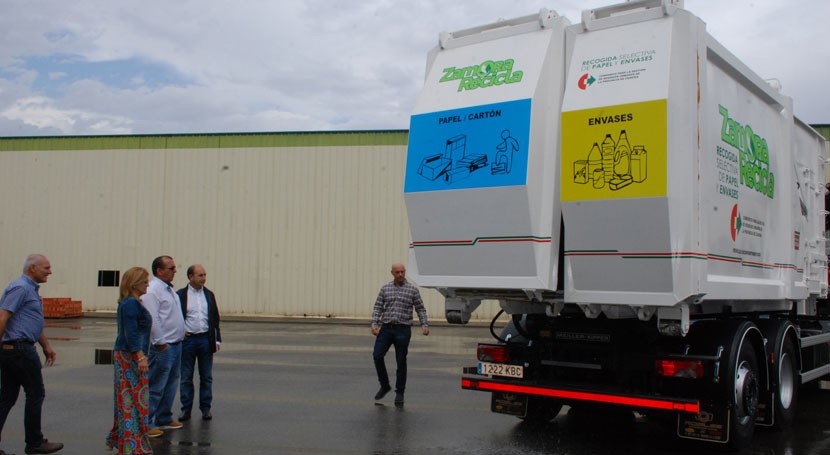Zamora estrena 3 nuevos camiones recogida selectiva envases y papel provincia