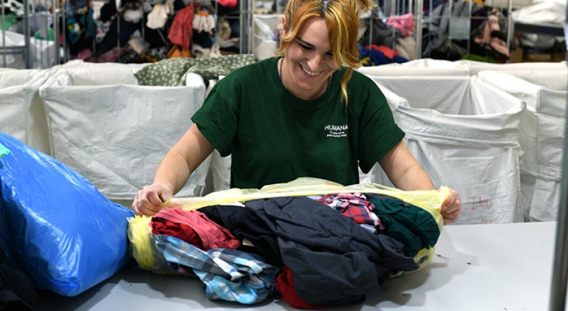 Fundación Humana recolecta 17.573 toneladas textil recuperado España fines sociales