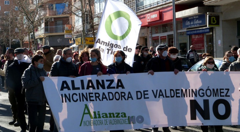 3.000 personas se manifiestan reclamar cierre incineradora Valdemingómez