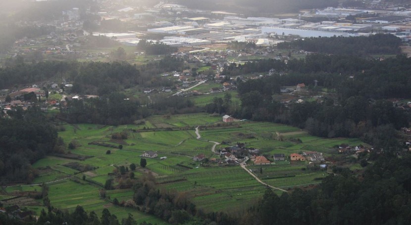 Galicia elaborará proyecto limpieza suelos afectados lindano O Porriño